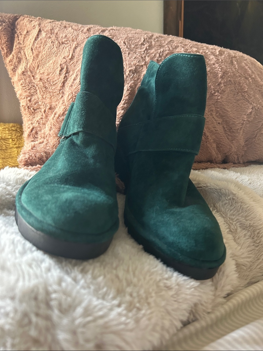 Fly London Forrest Green Suede Ankle Wedge Booties - Picture 2 of 7